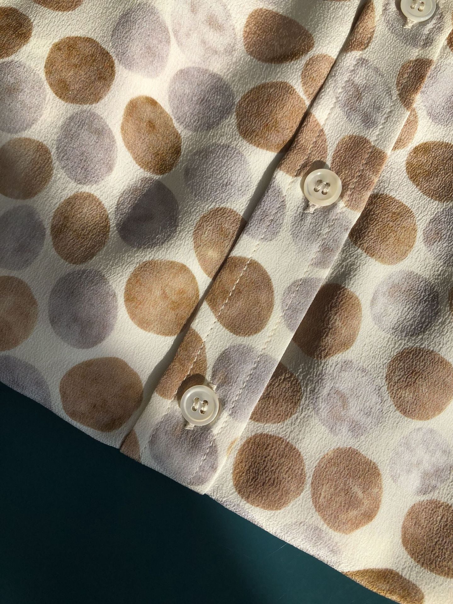 2025 Pebble Print Washed Silk Shirt – Milk Brown, Long Sleeve