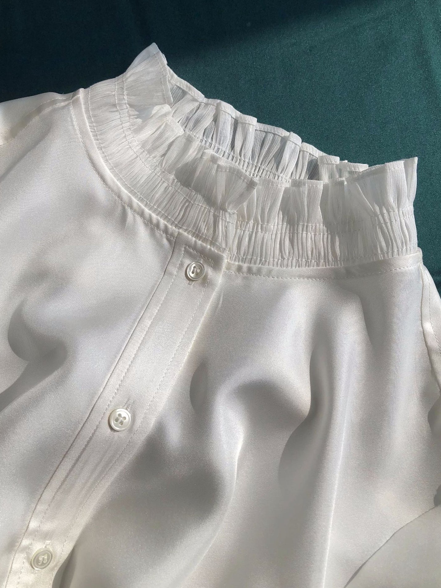 Twill Silk Blouse – French Lace Pleats