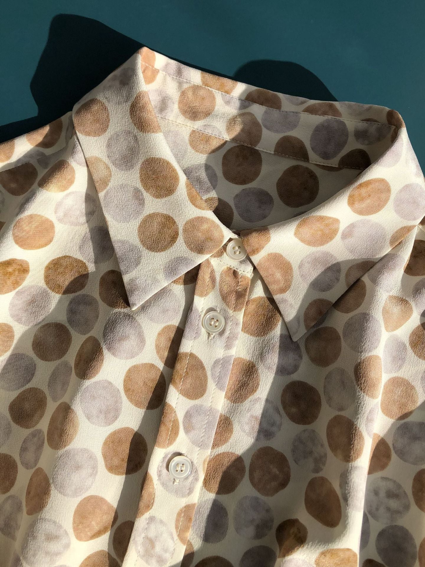 2025 Pebble Print Washed Silk Shirt – Milk Brown, Long Sleeve