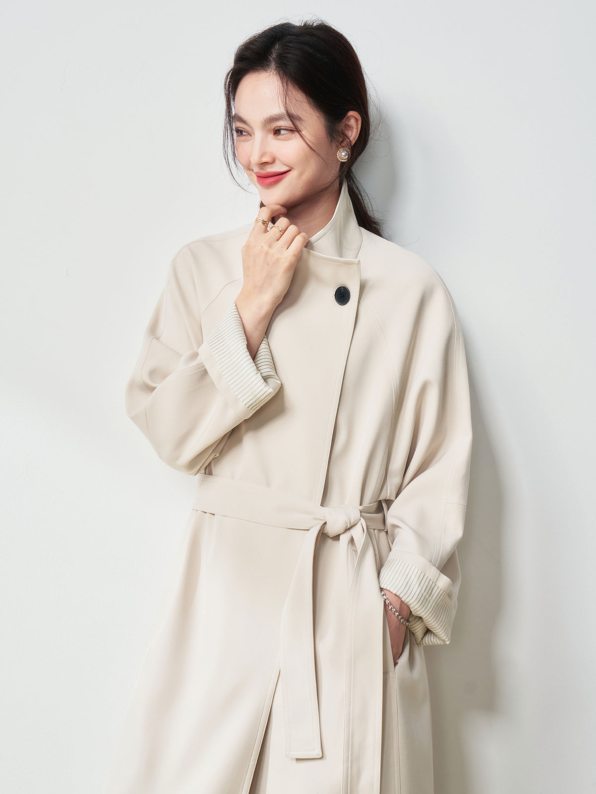 2025New Spring Collection Minimalist Style Stand Collar Design Casual Commuting Mid-Length Trench Coat