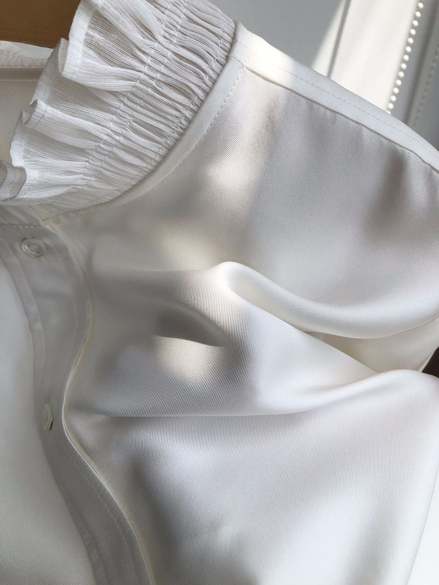 Twill Silk Blouse – French Lace Pleats